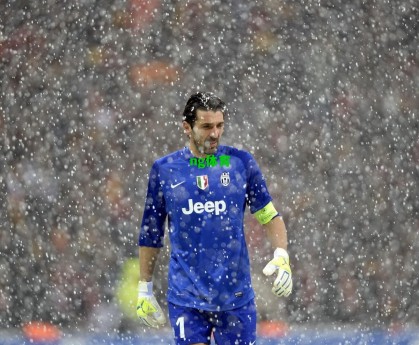 切尔西转会市场再掀波澜，锁定雷恩后卫雅凯，拉蒙与塞内西成备选目标