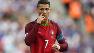 奥利塞闪耀安联！两球一助主导胜利，当选拜仁对狼堡全场最佳